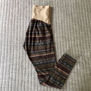 Motherhood Maternity Leggings- Size M